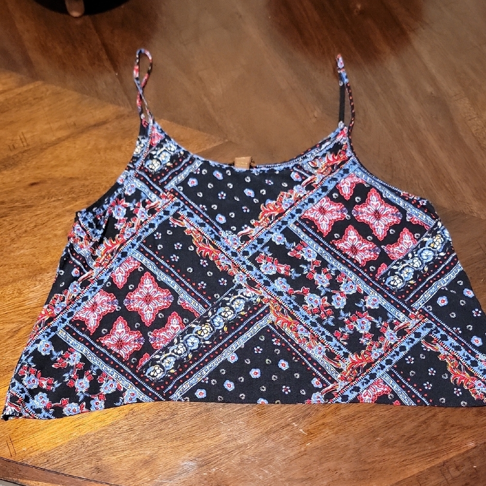 Patterned Black and Red Women's Top